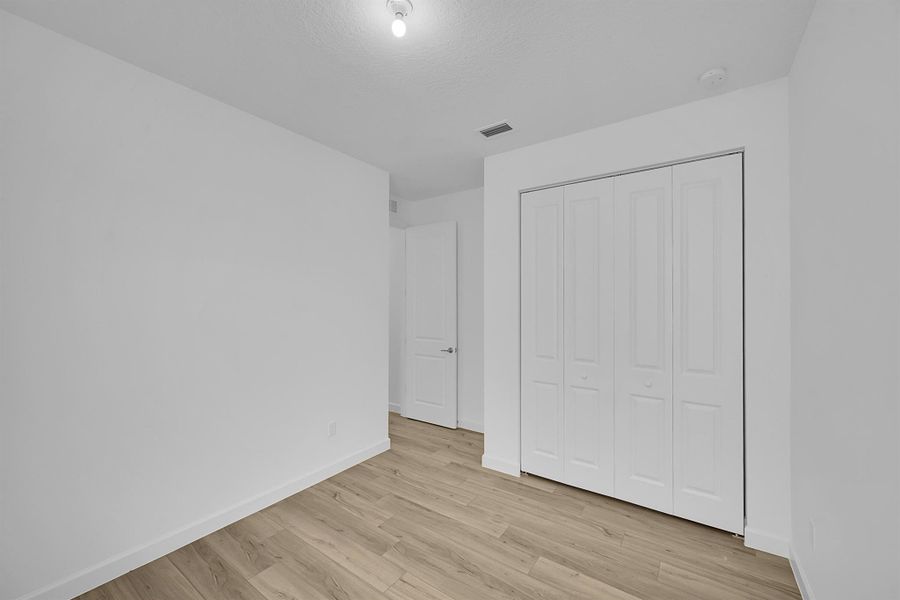 Spacious, unfurnished interior of a new home in Seagrove: The Indies, Fort Pierce (Image 9). Spacious, unfurnished interior of a new home in Seagrove: The Indies, Fort Pierce (Image 9).