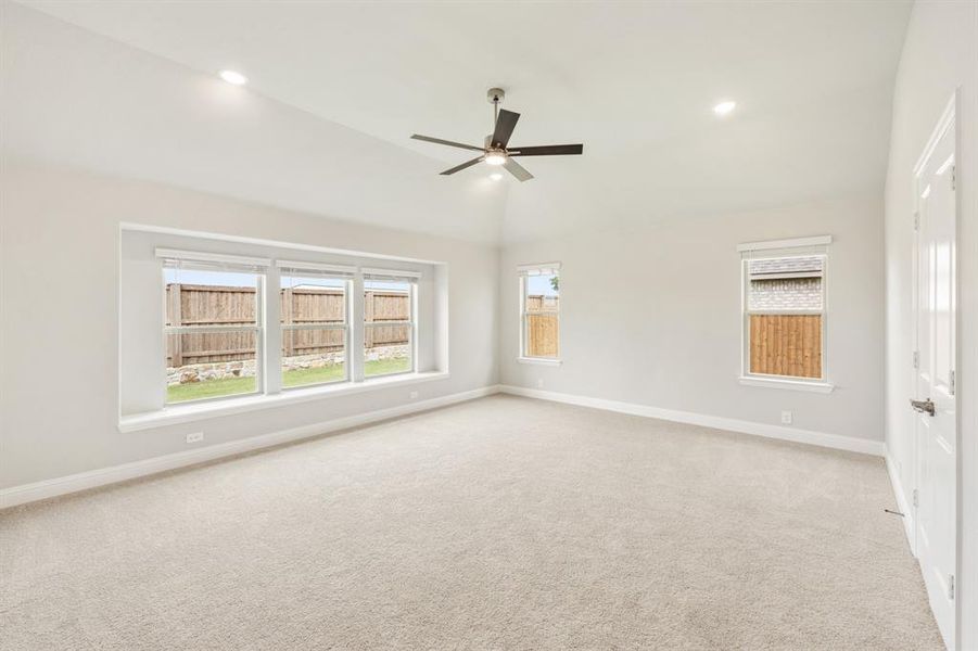 Spacious, unfurnished interior of a new home in Somerset, Venus (Image 24). Spacious, unfurnished interior of a new home in Somerset, Venus (Image 24).