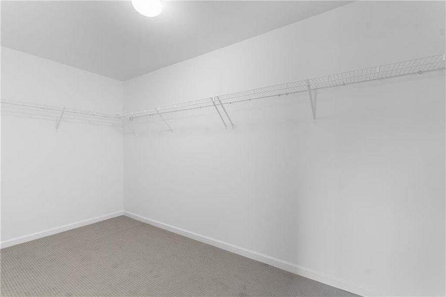 Spacious, unfurnished interior of a new home in Sierra Creek, Hoschton (Image 23).