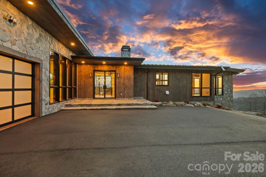 Exterior details and patio area of a home in , Banner Elk (Image 22).