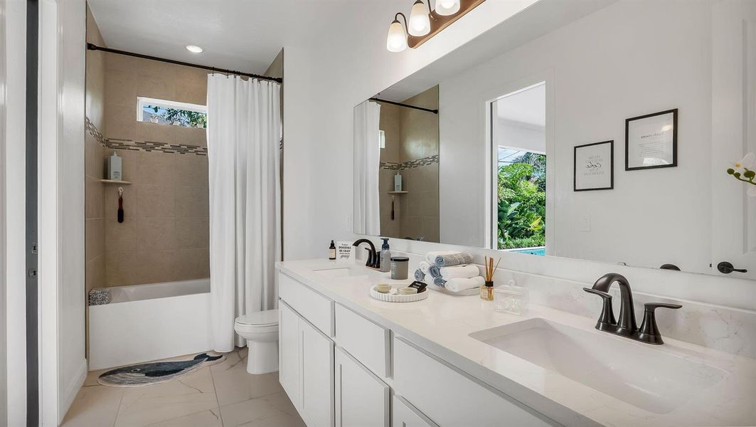 Cabana Bathroom