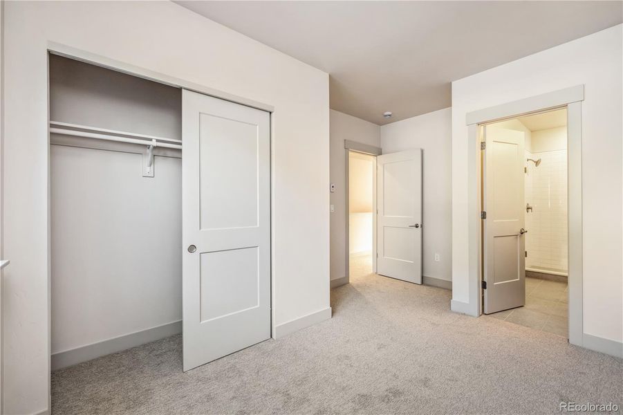 Not actual unit. Pictures are from another unit in the development.