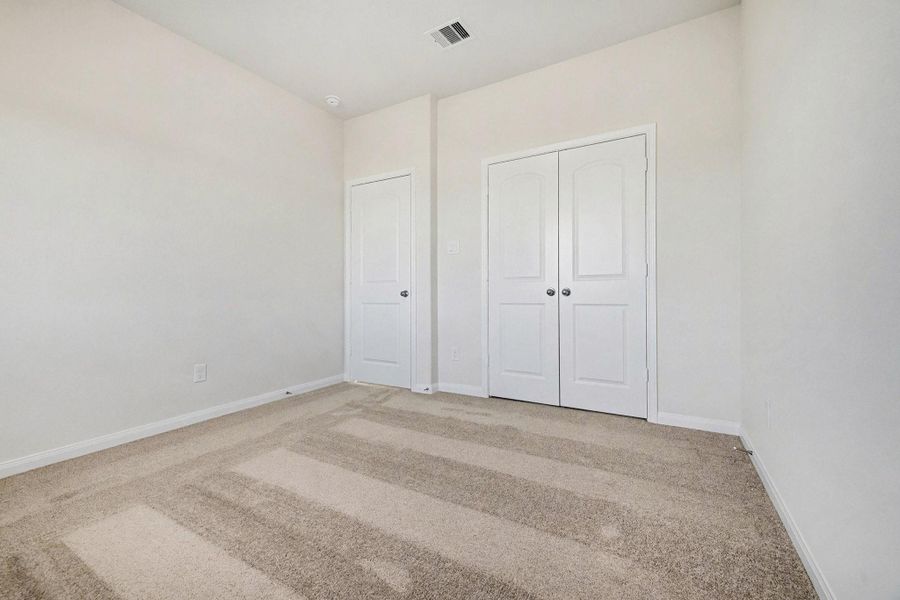 Spacious, unfurnished interior of a new home in Clear View Estates, Willis (Image 23).