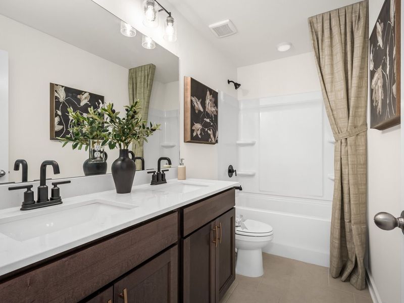 Representative furnished interior of a home built from the The Ridgeport E by Davidson Homes LLC in Benders Cove, Mount Juliet (Image 32).