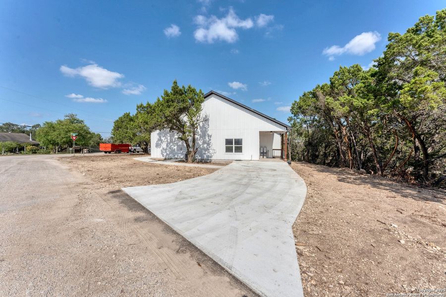 Exterior details and patio area of a home in , Canyon Lake (Image 2). Exterior details and patio area of a home in , Canyon Lake (Image 2).