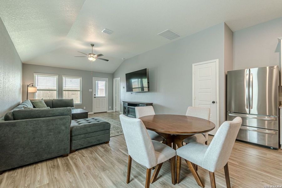 Furnished interior view inside a new home in Willow Point, San Antonio (Image 10).