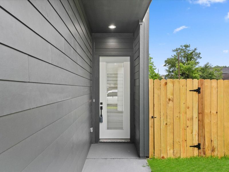 Image 14 of a home in . Image 14 of a home in .