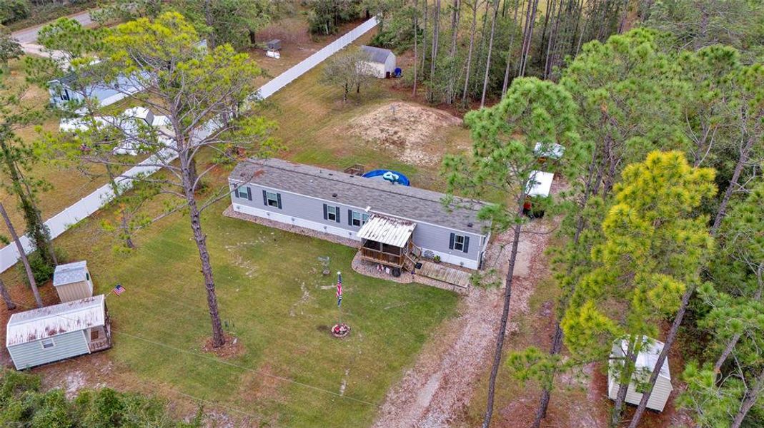 Image 37 of a home in . Image 37 of a home in .