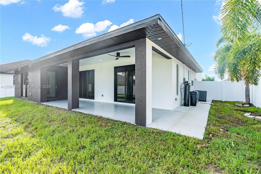 Exterior details and patio area of a home in , Cape Coral (Image 26). Exterior details and patio area of a home in , Cape Coral (Image 26).