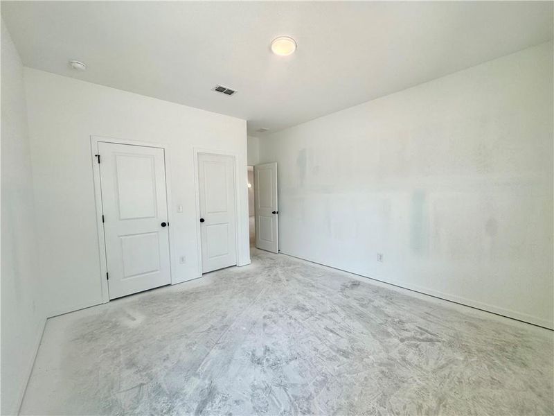 Image 34 of a home in Eastlyn Crossing.