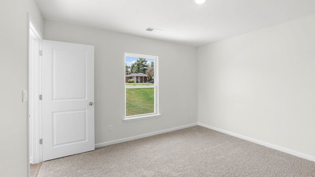 Spacious, unfurnished interior of a new home in Harper Ridge, Roebuck (Image 34). Spacious, unfurnished interior of a new home in Harper Ridge, Roebuck (Image 34).