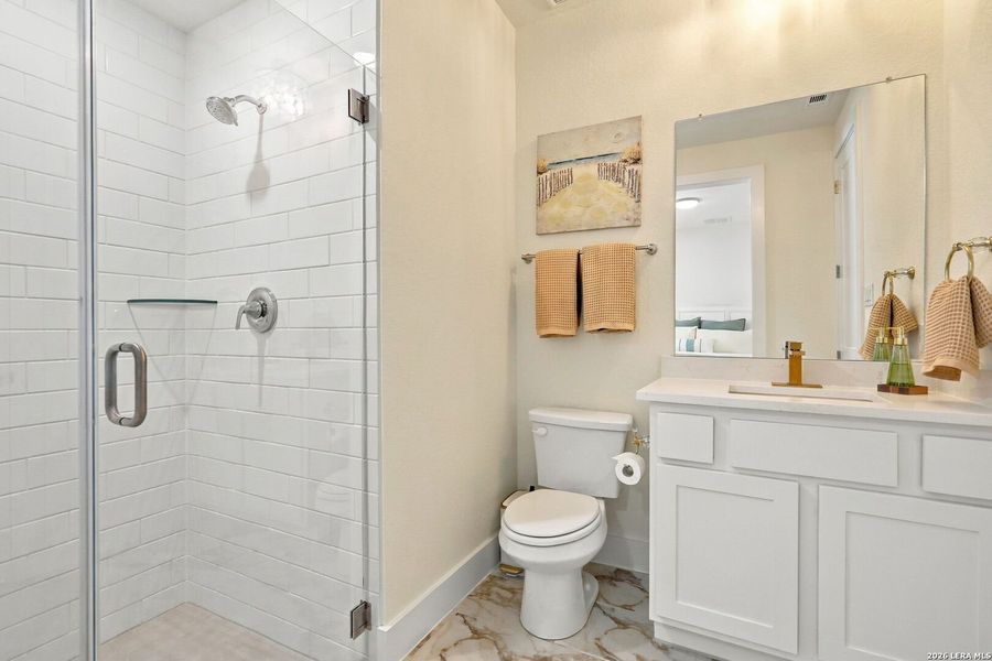Furnished interior view inside a new home in Gruene Villages, New Braunfels (Image 19).
