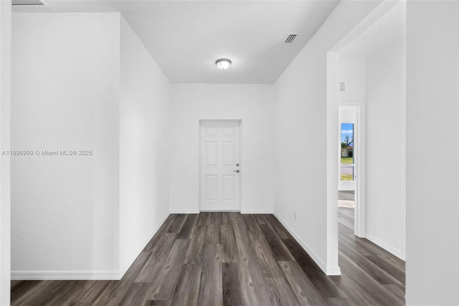 Spacious, unfurnished interior of a new home in , Cape Coral (Image 13). Spacious, unfurnished interior of a new home in , Cape Coral (Image 13).