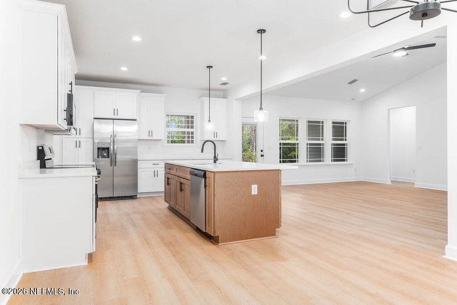 Furnished interior view inside a new home in , Middleburg (Image 7).