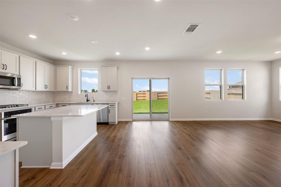 Image 37 of a home in Patterson Ranch.