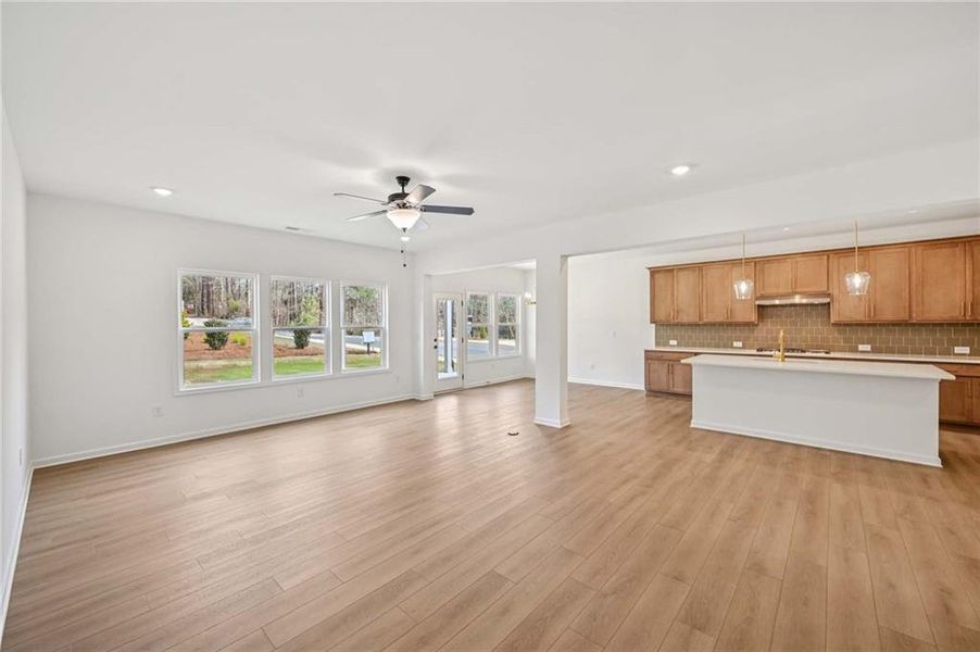 Spacious, unfurnished interior of a new home in Arbors at Richland Creek, Buford (Image 28).