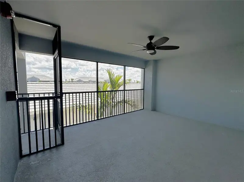 Spacious, unfurnished interior of a new home in , Punta Gorda (Image 11).