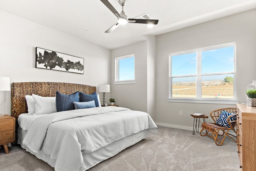 Furnished interior view inside a new home in Wildridge, Oak Point (Image 17).