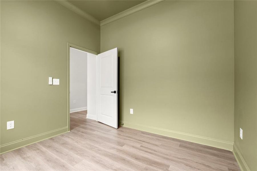 Spacious, unfurnished interior of a new home in , Stone Mountain (Image 18).