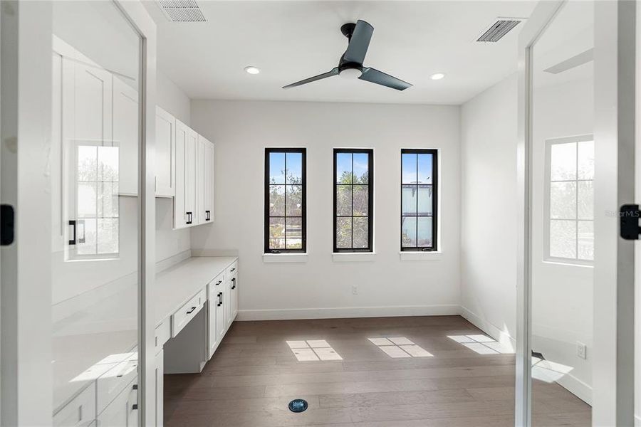 Spacious, unfurnished interior of a new home in , Longboat Key (Image 22). Spacious, unfurnished interior of a new home in , Longboat Key (Image 22).