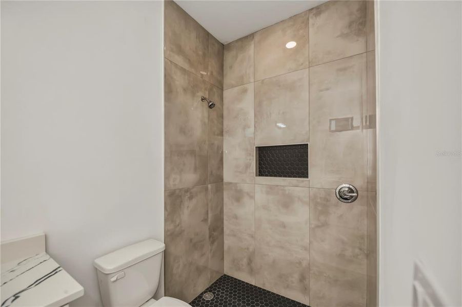 Furnished interior view inside a new home in , Port Charlotte (Image 47).