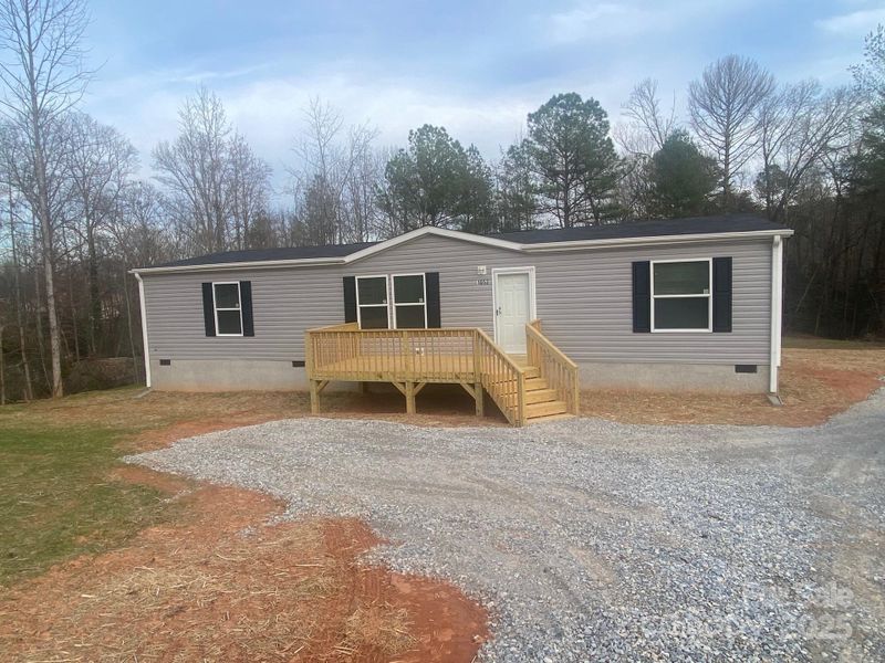 Exterior details and patio area of a home in , Morganton (Image 10).