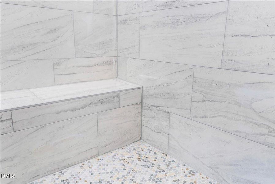 125 Davis St Primary Bath 125 Davis St Primary Bath