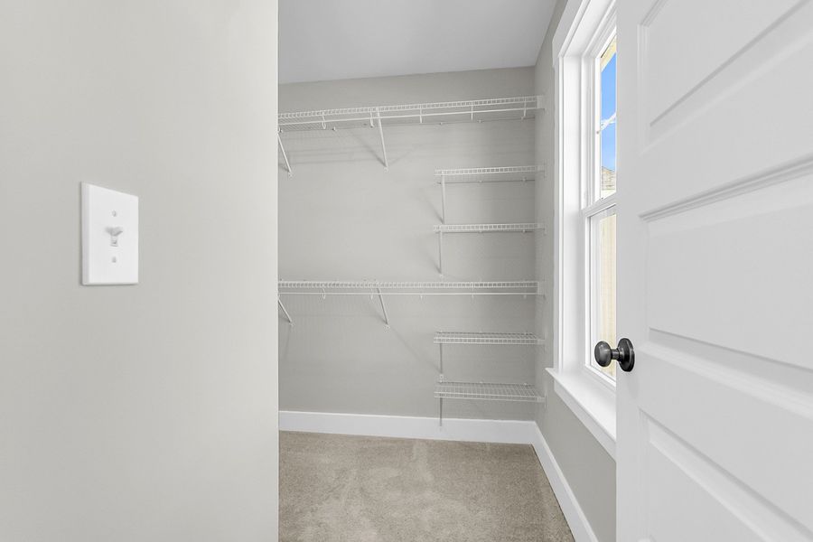 Spacious, unfurnished interior of a new home in Lochton, Summerville (Image 32).