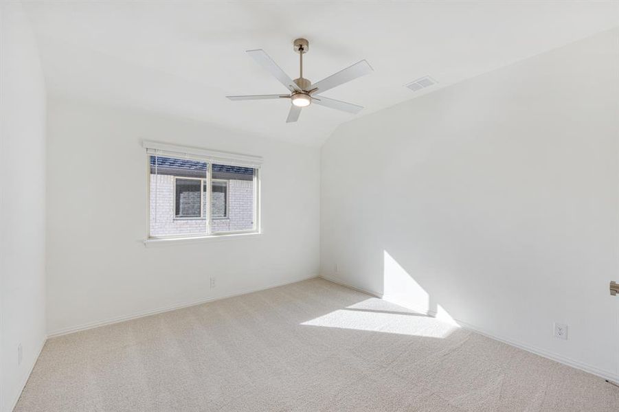 Spacious, unfurnished interior of a new home in Union Park Classic 55, Little Elm (Image 25).