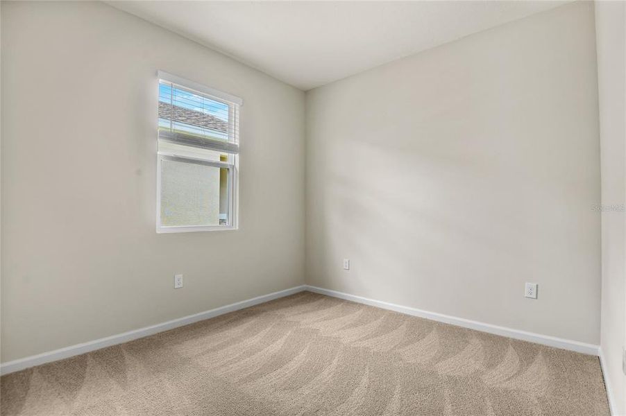 Spacious, unfurnished interior of a new home in Seasons at Magnolia Pointe, Umatilla (Image 12).