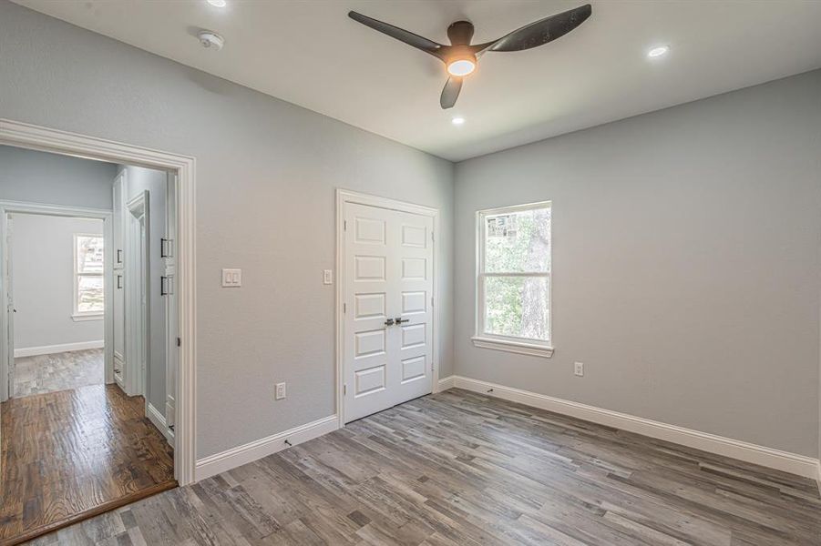 Spacious, unfurnished interior of a new home in , Runaway Bay (Image 27).