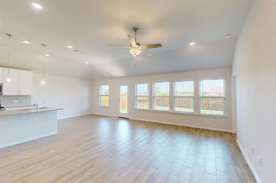 Spacious, unfurnished interior of a new home in Sanderos, Fort Worth (Image 29). Spacious, unfurnished interior of a new home in Sanderos, Fort Worth (Image 29).