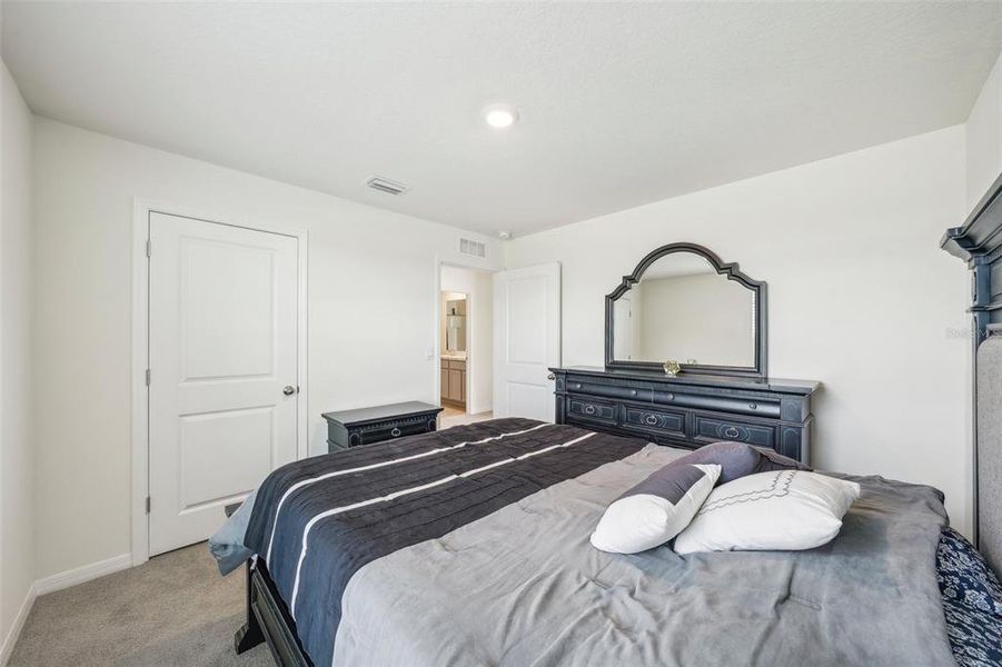 Furnished interior view inside a new home in Ridgewood, Riverview (Image 33).