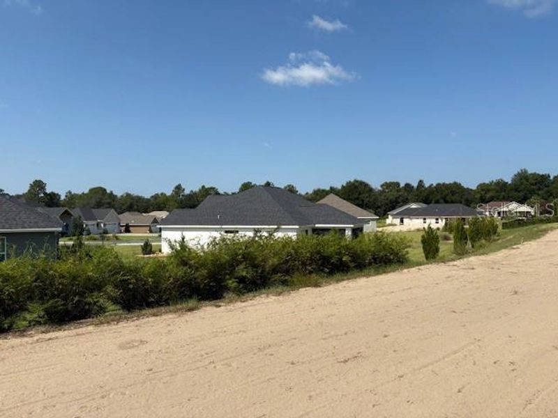 Image 13 of a home in Juliette Falls.