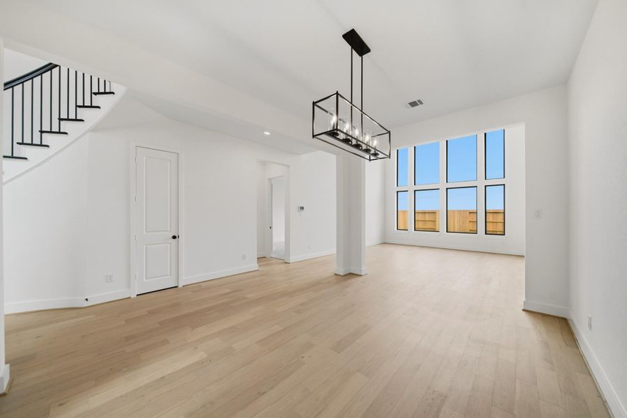 Spacious, unfurnished interior of a new home in , Katy (Image 14).