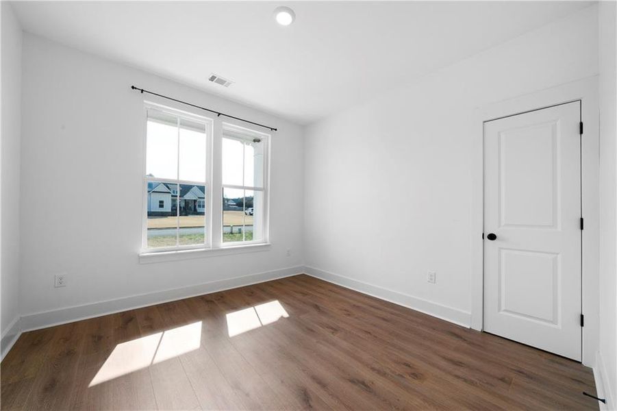 Spacious, unfurnished interior of a new home in , Rome (Image 30).