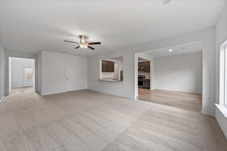 Spacious, unfurnished interior of a new home in Big Sky Estates, Ponder (Image 7).