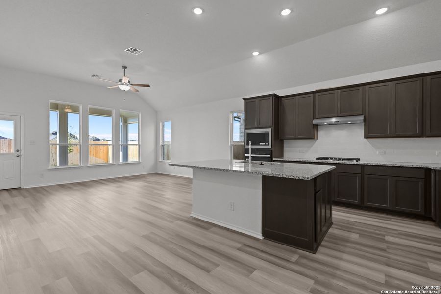 Furnished interior view inside a new home in Sunflower Ridge, New Braunfels (Image 14).