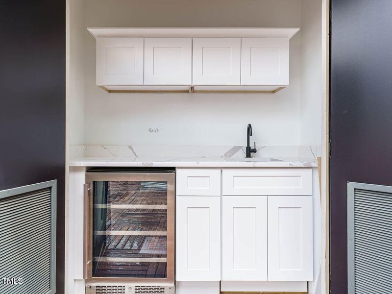 030-1280x960-rooftop-veranda