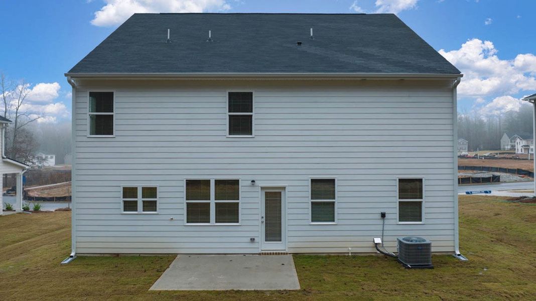 Representative exterior details of a home built from the Packard by D.R. Horton in Evergreen Crossing, Locust Grove (Image 4).