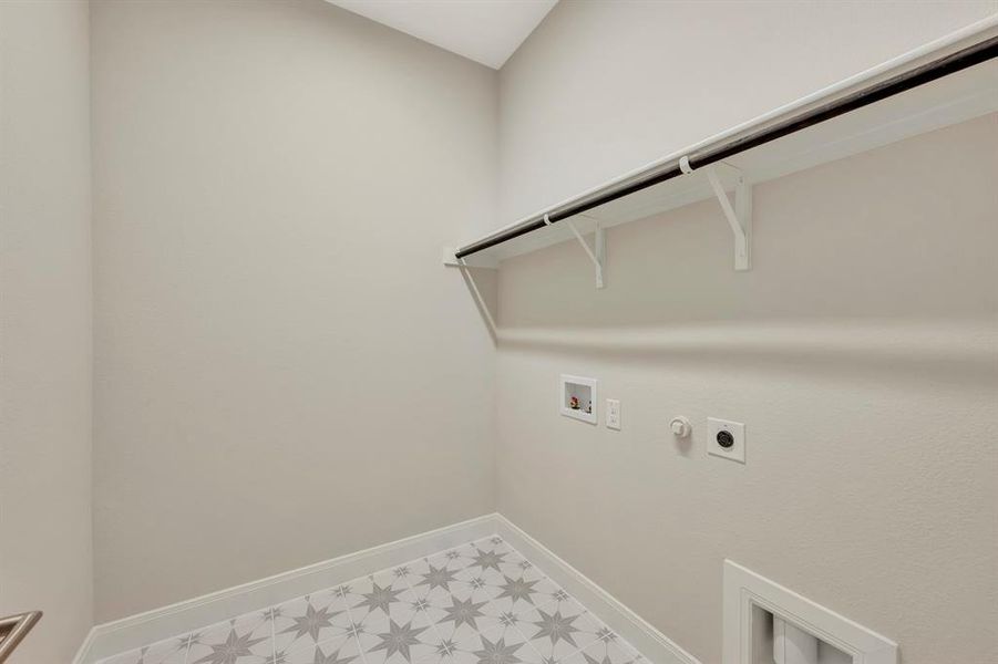 Spacious, unfurnished interior of a new home in Sandbrock Ranch, Aubrey (Image 29).