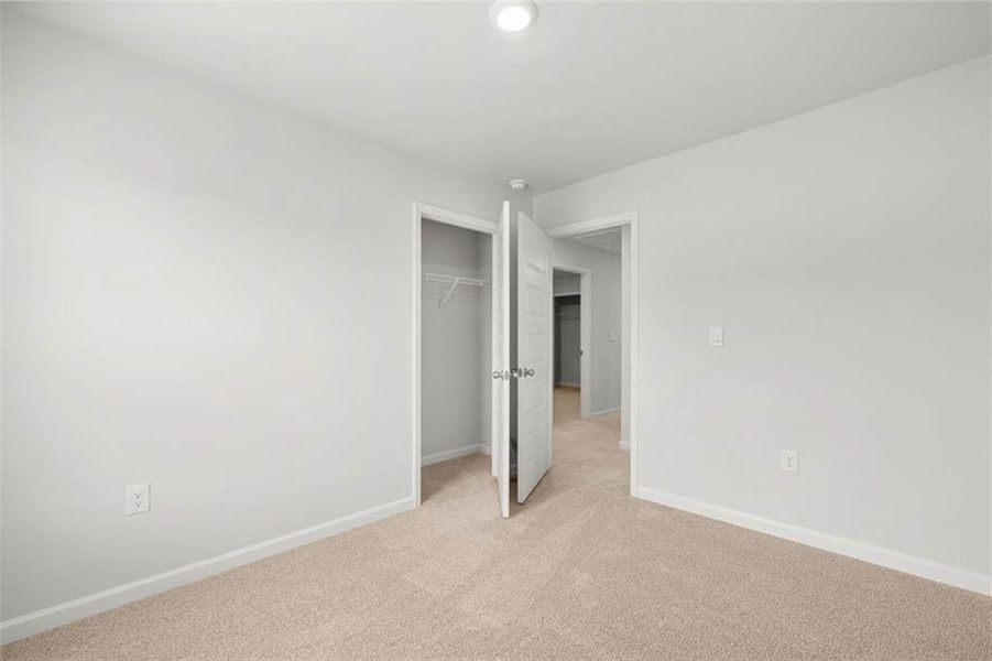 Spacious, unfurnished interior of a new home in Echo Glen, Stockbridge (Image 20).