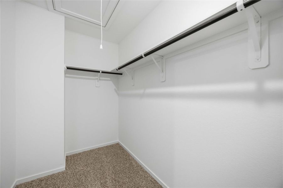 Spacious, unfurnished interior of a new home in Legacy Village, Houston (Image 17). Spacious, unfurnished interior of a new home in Legacy Village, Houston (Image 17).
