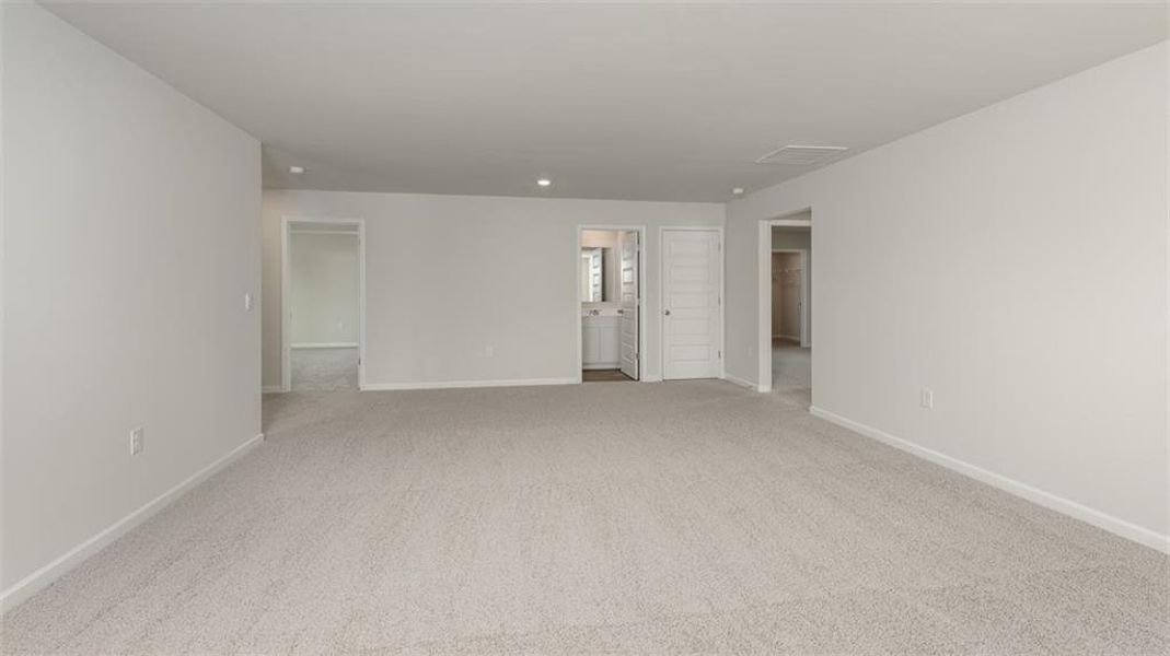 Spacious, unfurnished interior of a new home in , Dacula (Image 41).