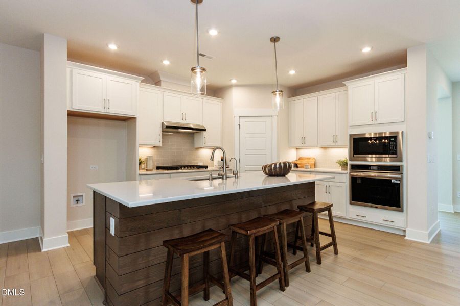 virtual-tour-153600-photo-17629951356250