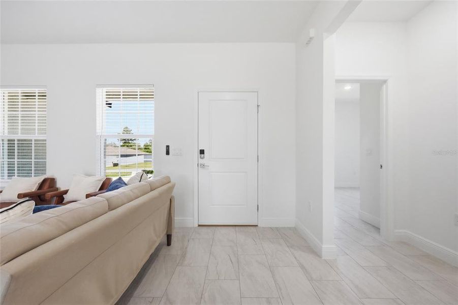 Furnished interior view inside a new home in , Ocala (Image 5).