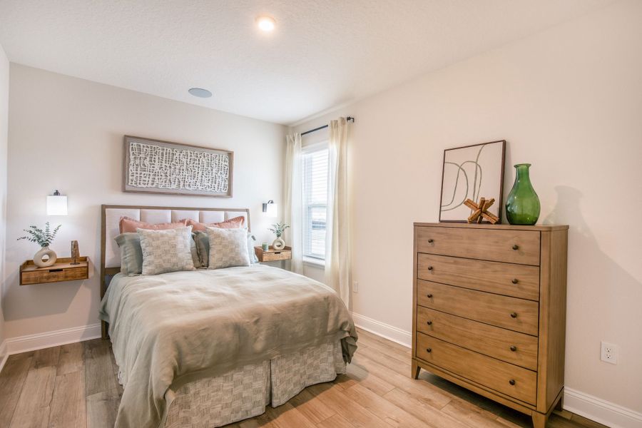 Representative furnished interior of a home built from the Carlisle by Maronda Homes in Malabar Springs, Palm Bay (Image 31).