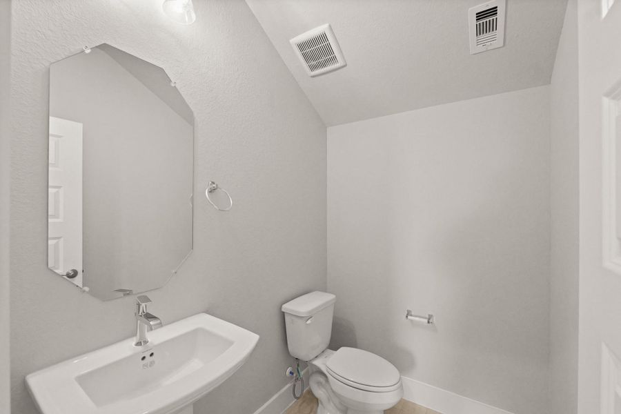 Image 50 of a home in Briarwood Crossing. Image 50 of a home in Briarwood Crossing.