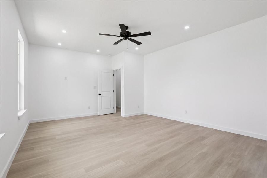 Spacious, unfurnished interior of a new home in , Bastrop (Image 25). Spacious, unfurnished interior of a new home in , Bastrop (Image 25).
