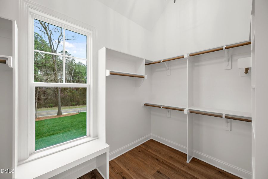 D1EED16A-92FD-4145-A034-40FE68E8A566